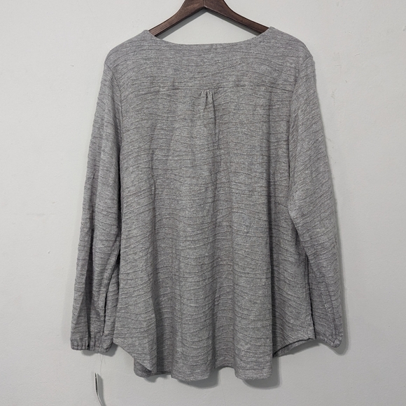 3/4 Zip Pullover - Picture 4 of 4